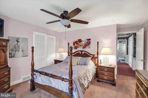Bedroom - 2408 Laurel Rd, Reading, PA 19609 photo 2 of 7
