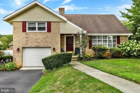 Exterior - 2408 Laurel Rd, Reading, PA 19609 photo 2 of 10