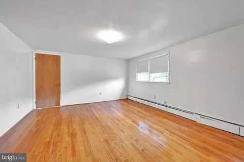 Bedroom - 322 Morrison Rd, Reading, PA 19601 photo 4 of 7