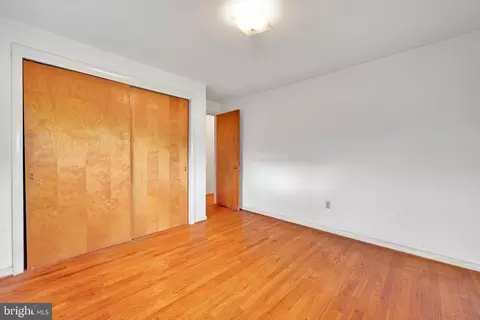 Bedroom - 322 Morrison Rd, Reading, PA 19601 photo 2 of 7