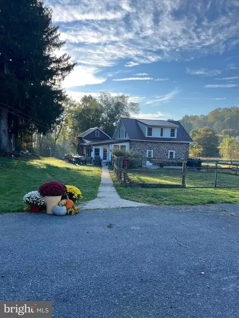 720 Fairmont Ave, Mohnton, PA 19540