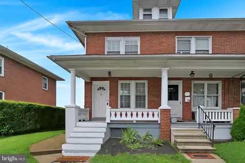 50 Cacoosing Ave, Sinking Spring, PA 19608
