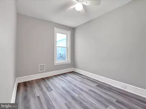 Bedroom - 465 W Oley St, Reading, PA 19601 photo 1 of 6