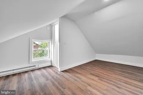 Bedroom - 3964 Penn Ave, Sinking Spring, PA 19608 photo 2 of 2