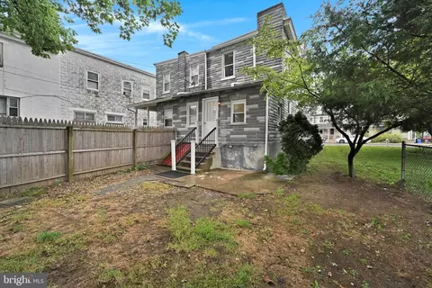 Exterior - 3964 Penn Ave, Sinking Spring, PA 19608 photo 3 of 4