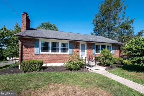 3014 Marion St, Laureldale, PA 19605