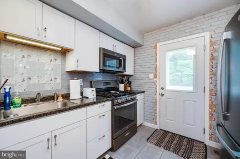 Kitchen - 60 Sage Dr, Reading, PA 19608 photo 1 of 2