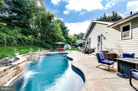 Exterior - 60 Sage Dr, Reading, PA 19608 photo 9 of 15
