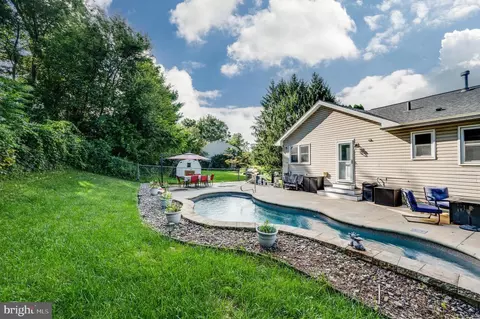 Exterior - 60 Sage Dr, Reading, PA 19608 photo 6 of 15