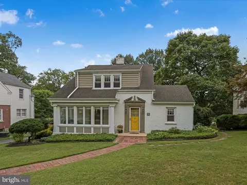 32 Wyomissing Hills Blvd, Reading, PA 19609