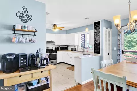 Kitchen - 4621 Hillside Rd, Reading, PA 19606 photo 1 of 4