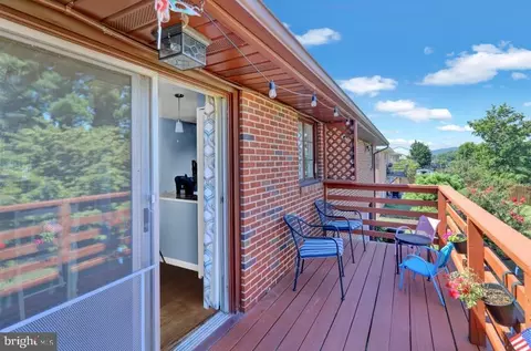 Exterior - 4621 Hillside Rd, Reading, PA 19606 photo 4 of 4