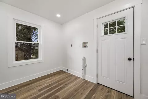 Entry Way - 1131 Broadway Blvd, Reading, PA 19607 photo 5 of 7