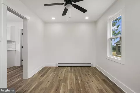 Entry Way - 1131 Broadway Blvd, Reading, PA 19607 photo 4 of 7