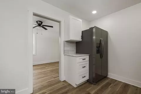 Entry Way - 1131 Broadway Blvd, Reading, PA 19607 photo 3 of 7
