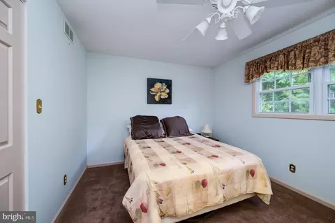 15 Nassau Cir, Reading, PA 19607 photo 26