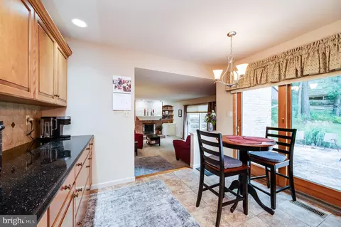 15 Nassau Cir, Reading, PA 19607 photo 14