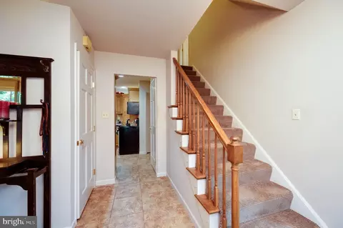 15 Nassau Cir, Reading, PA 19607 photo 7