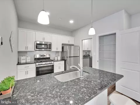 Kitchen - 108 Staplehill Ct, Sinking Spring, PA 19608 photo 2 of 4
