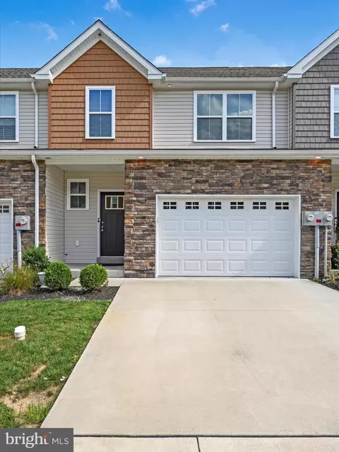 Exterior - 108 Staplehill Ct, Sinking Spring, PA 19608 photo 1 of 4