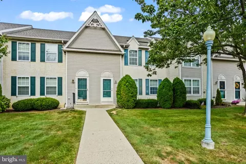 2905 Newport Way, Reading, PA 19608