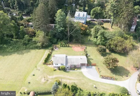 1005 Carsonia Ave, Reading, PA 19606