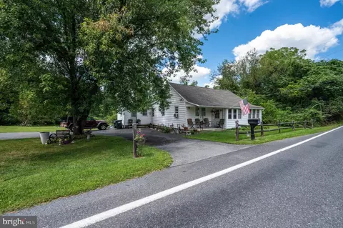 96 Hard Hill Rd, Hamburg, PA 19526