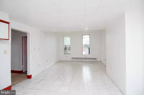 Living - 321 N 6th St, Reading, PA 19601 photo 2 of 2