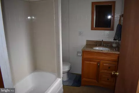 Bath - 409 Walnut St, West Reading, PA 19611 photo 1 of 1