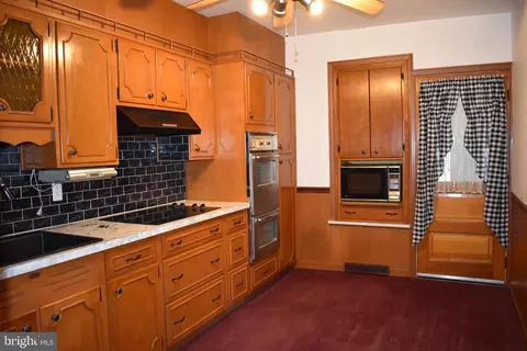 Kitchen - 409 Walnut St, West Reading, PA 19611 photo 1 of 2