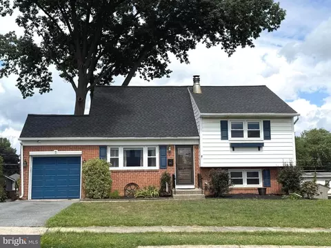 110 Montieth Ave, Reading, PA 19609
