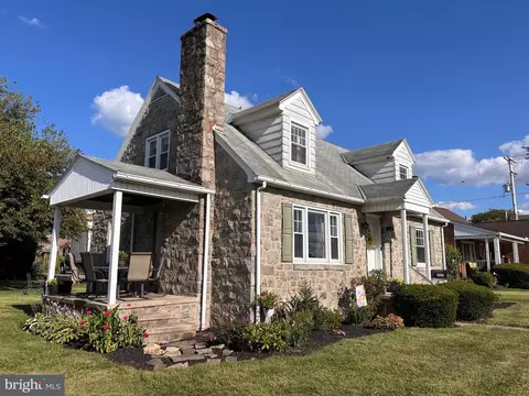 3421 Fulton St, Reading, PA 19605