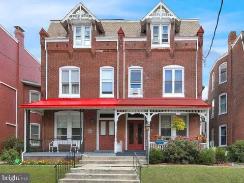 145 S 3rd St, Hamburg, PA 19526