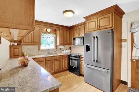 Kitchen - 130 Dries Rd, Reading, PA 19605 photo 1 of 4