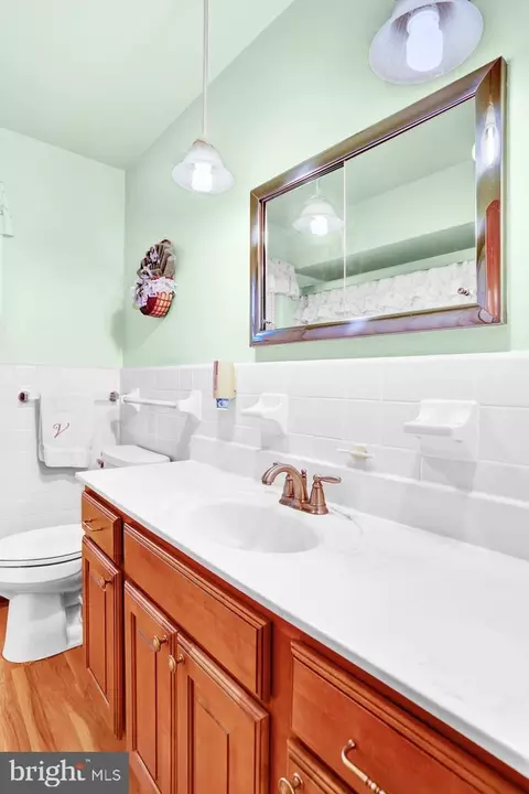 Bath - 130 Dries Rd, Reading, PA 19605 photo 2 of 2