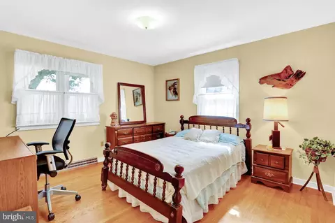 Bedroom - 130 Dries Rd, Reading, PA 19605 photo 3 of 7