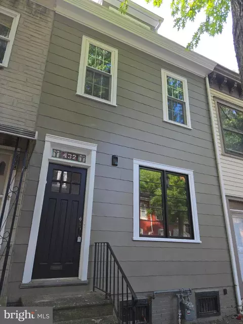 432 S 6th St, Reading, PA 19602