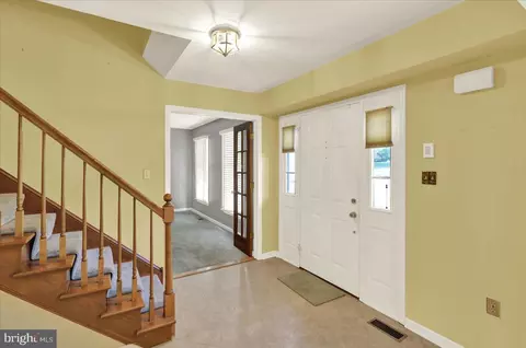 Entry Way - 3105 Daniel Dr, Reading, PA 19608 photo 4 of 5