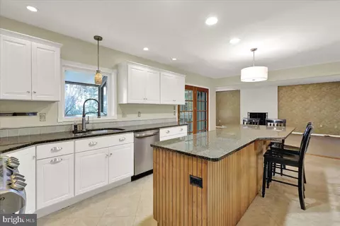 Kitchen - 3105 Daniel Dr, Reading, PA 19608 photo 5 of 6