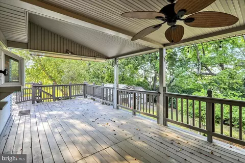 Exterior - 3105 Daniel Dr, Reading, PA 19608 photo 5 of 12