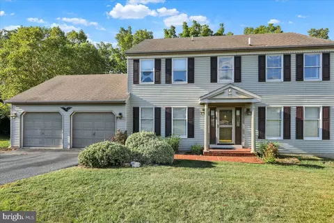 Exterior - 3105 Daniel Dr, Reading, PA 19608 photo 11 of 12
