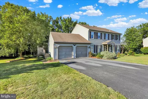 Exterior - 3105 Daniel Dr, Reading, PA 19608 photo 12 of 12