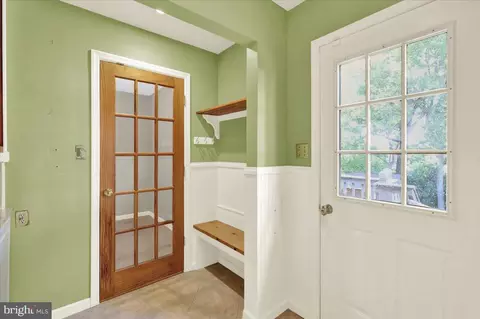 Entry Way - 3105 Daniel Dr, Reading, PA 19608 photo 3 of 5
