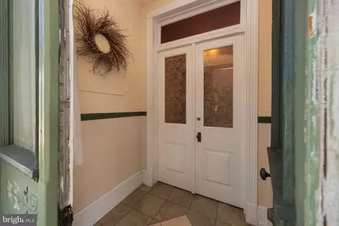 Entry Way - 2803 Kutztown Rd, Reading, PA 19605 photo 1 of 7