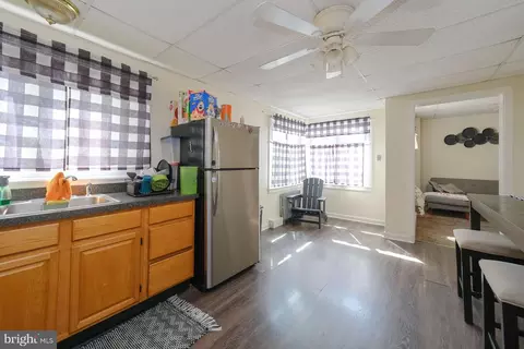 Entry Way - 2803 Kutztown Rd, Reading, PA 19605 photo 7 of 7