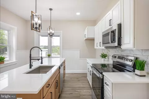 Kitchen - 227 Montrose Blvd, Reading, PA 19607 photo 1 of 2