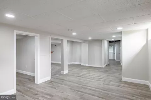 Entry Way - 227 Montrose Blvd, Reading, PA 19607 photo 6 of 7