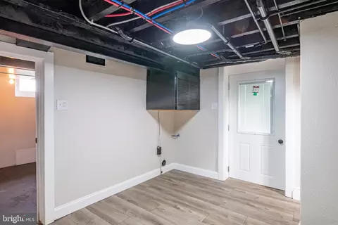 Entry Way - 227 Montrose Blvd, Reading, PA 19607 photo 7 of 7