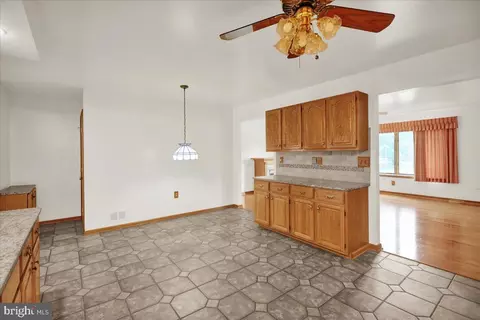 809 Whitner Rd, Reading, PA 19605 photo 18