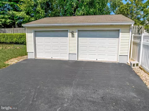 809 Whitner Rd, Reading, PA 19605 photo 5
